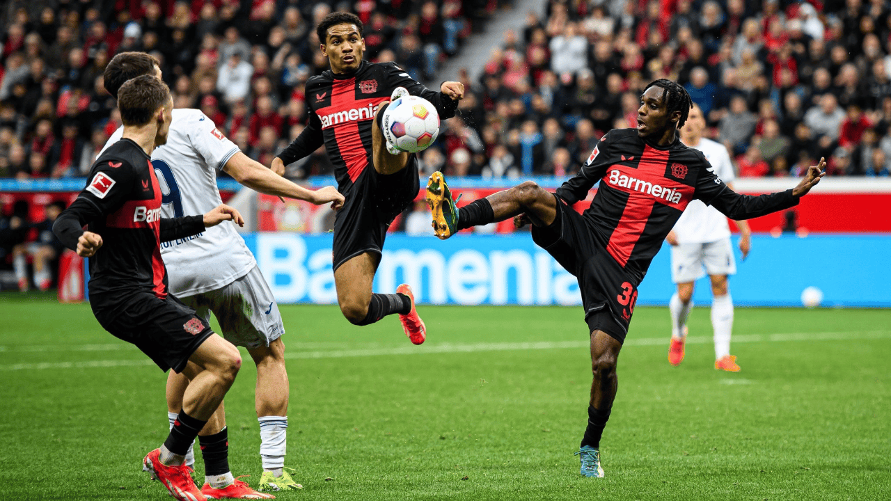 德州扑克规则-切尔西客场不敌阿贾克斯，阿扎尔多次斩杀对手