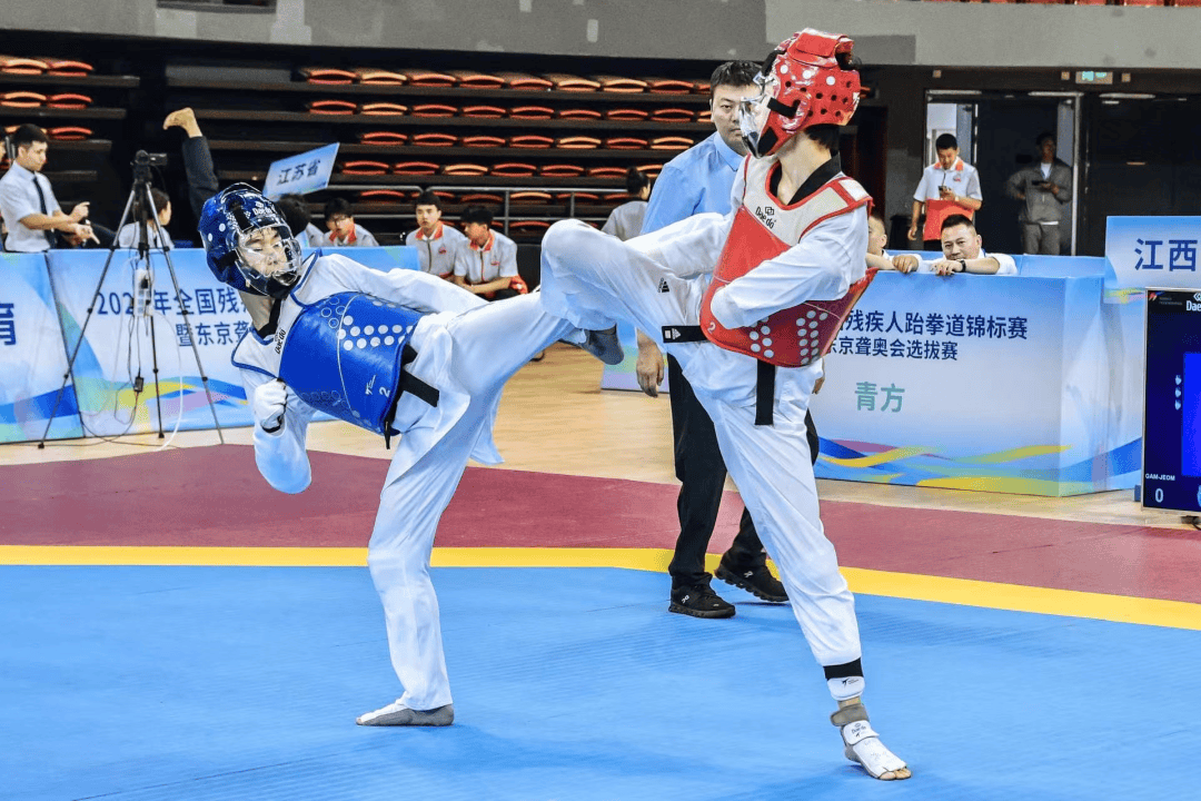 德州扑克-包含江西队实力出击，大比分胜出稳拿晋级资格的词条