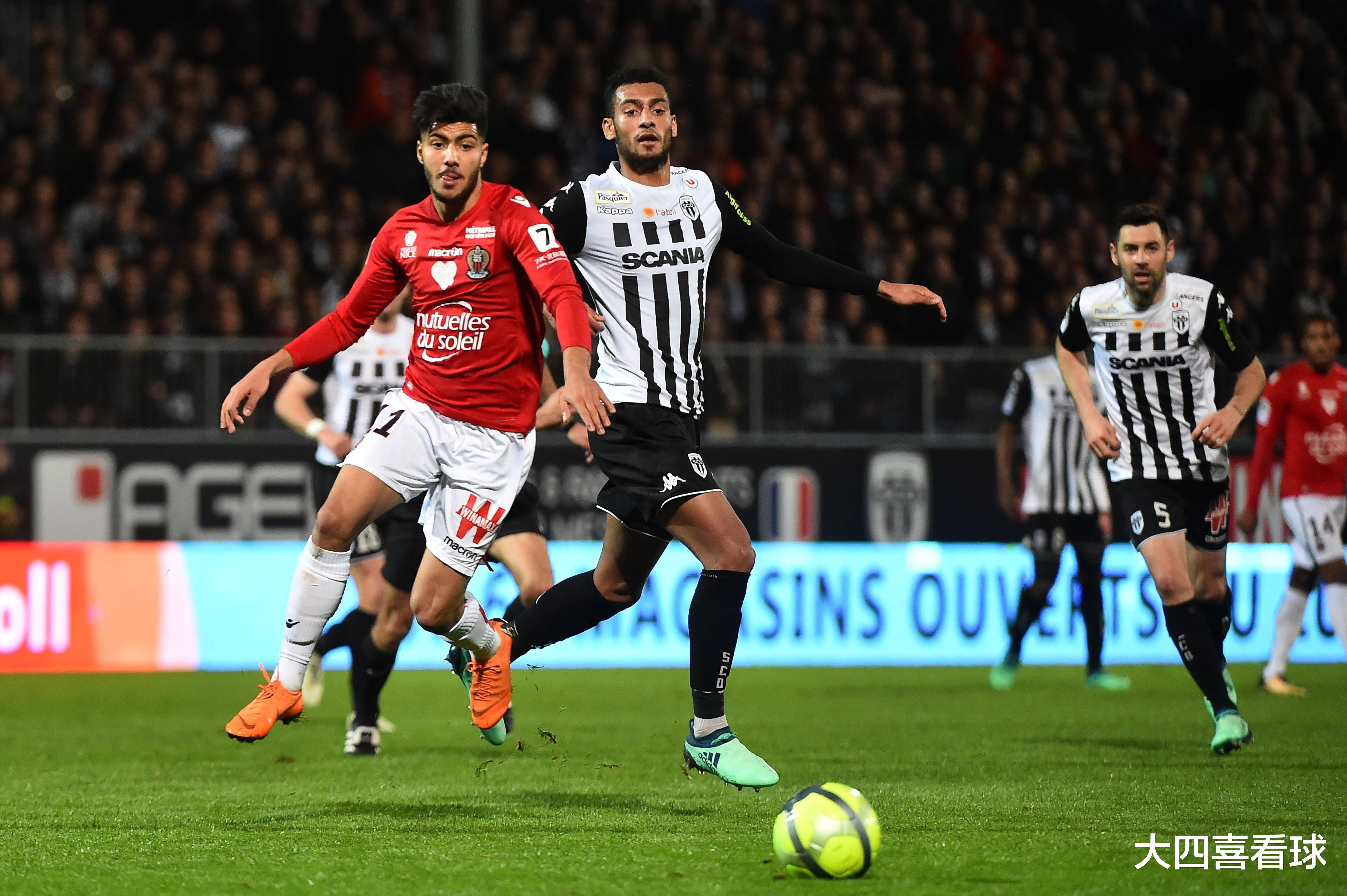 扑克游戏-阿贾克斯大胜！巴黎圣日耳曼遗憾出局的简单介绍